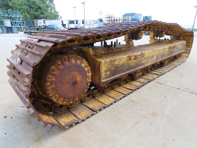 Komatsu PC400LC Steel Excavator Tracks 30"W 17' 10"L 48"H  Set of 2