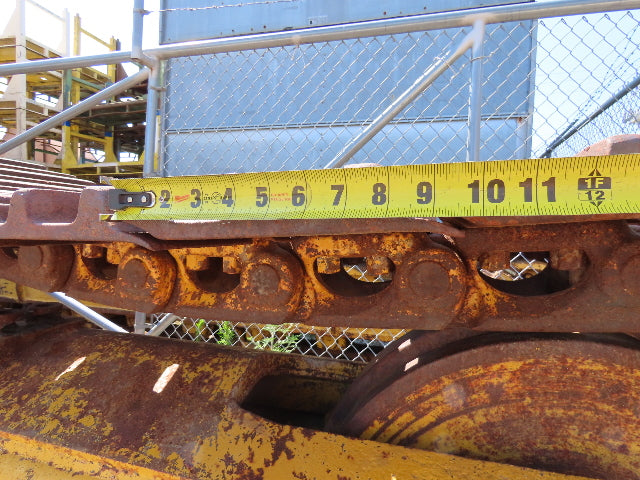Komatsu PC400LC Steel Excavator Tracks 30"W 17' 10"L 48"H  Set of 2