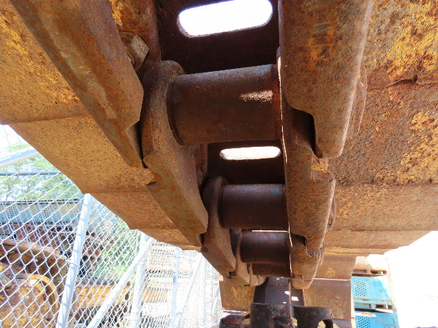 Komatsu PC400LC Steel Excavator Tracks 30"W 17' 10"L 48"H  Set of 2