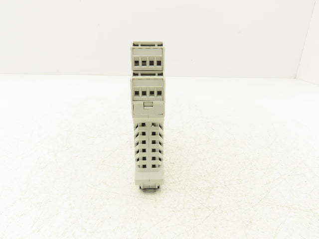 Mazak CIA3SX1R1G08-MA Interface Adaptor 24vDC IP20 DIN Mountable
