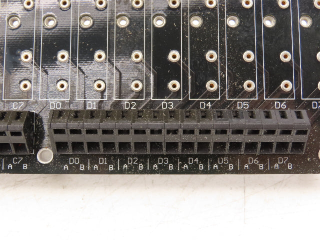 OPTO 22 SNAP-UDC-HDB-G4 Breakout Board SNAP 32-Pt Digital Module w/13 AC Inputs