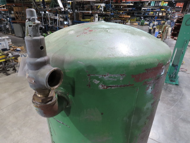 Vertical Compressed Air Receiver Tank 600 Gallon 125psi 42"x 11' OAH 1969