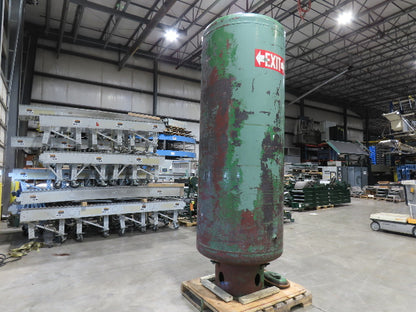 Vertical Compressed Air Receiver Tank 600 Gallon 125psi 42"x 11' OAH 1969