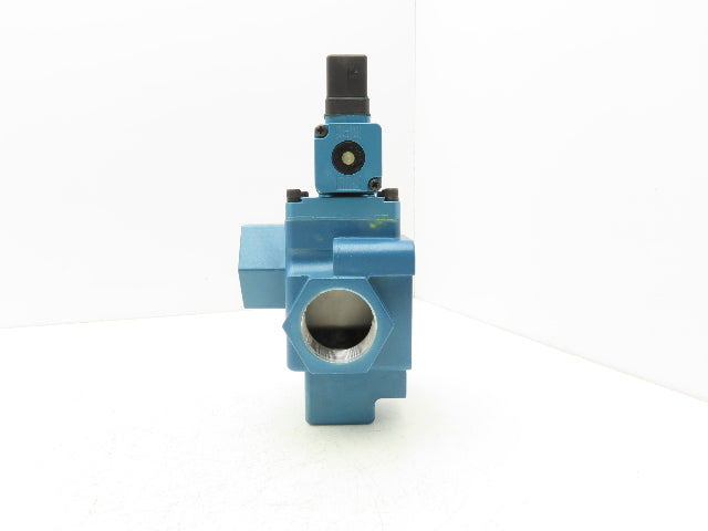 MAC Illig 9109837 58D-36-611JA-EB09 3 Way Pneumatic Air Valve Pilot 24V 1-1/2"