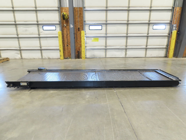 Tsubaki MT10 36"x 12' CNC Steel Scrap Chip Conveyor Low Profile 220V 3PH 3FPM