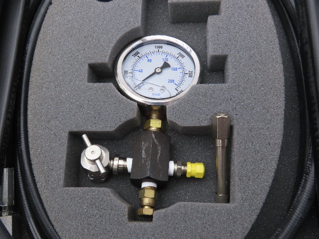 Parker 0870520000 Hydraulic Accumulator Charging Kit W/Guage Hose Cary Case