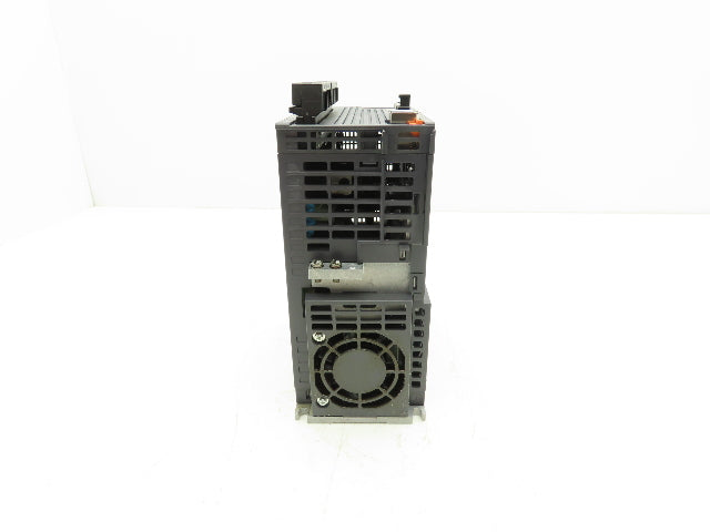 Mitsubishi MDS-EJH-V1-20 AC Servo Drive Unit 2.0kW 5.1A 3ph 323V 0-360Hz Output