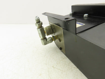 Lube P-207 P-207 Lubricator Grease &  Pump For LHL 700ml Tank 7ml/min 24VDC 8MPa