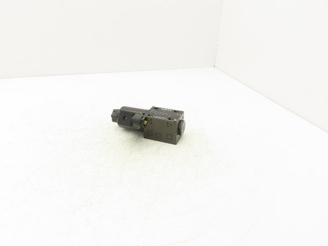 Nachi SA-G01-A3X-D2-31 Hydraulic Directional Solenoid Control 2 Pos/4 Way 24VDC