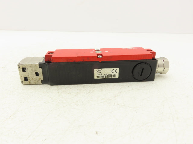 Euchner STA1A-538A024MFC2243 Safety Guard Lock Safety Switch 230VAC/24VDC 4A