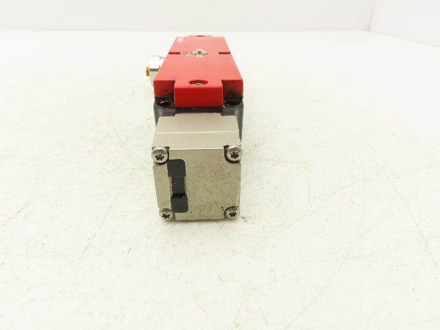 Euchner STA1A-538A024MFC2243 Safety Guard Lock Safety Switch 230VAC/24VDC 4A