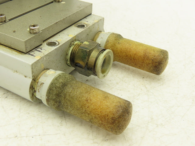 SMC VFS2320-5D-02-XD1 Pneumatic 5 Station Manifold Bank w 3 Solenoid Valves