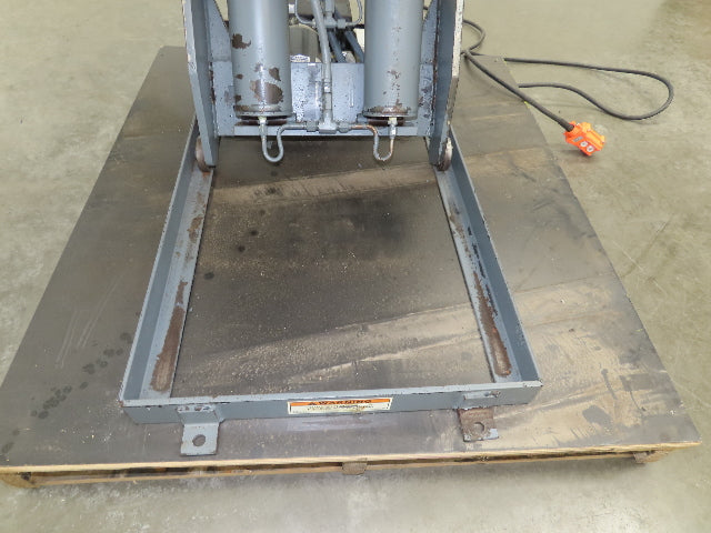 Pentalift Hydraulic Lift Table 5500lbs 48" X 42" Swivel Top 36" Travel 120 Volt