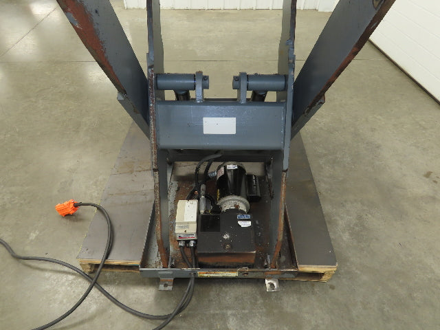 Pentalift Hydraulic Lift Table 5500lbs 48" X 42" Swivel Top 36" Travel 120 Volt