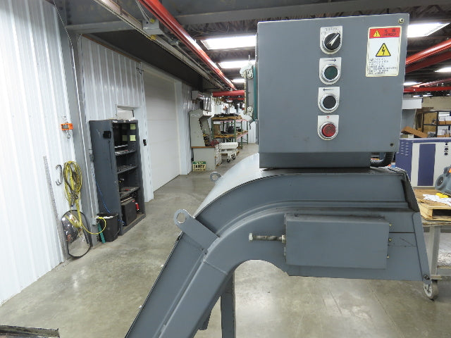 Enomoto MA-400H 23"x 7' 4"L Chip Conveyor 20"Belt 41"Infeed 47-52"H 230V 3PH
