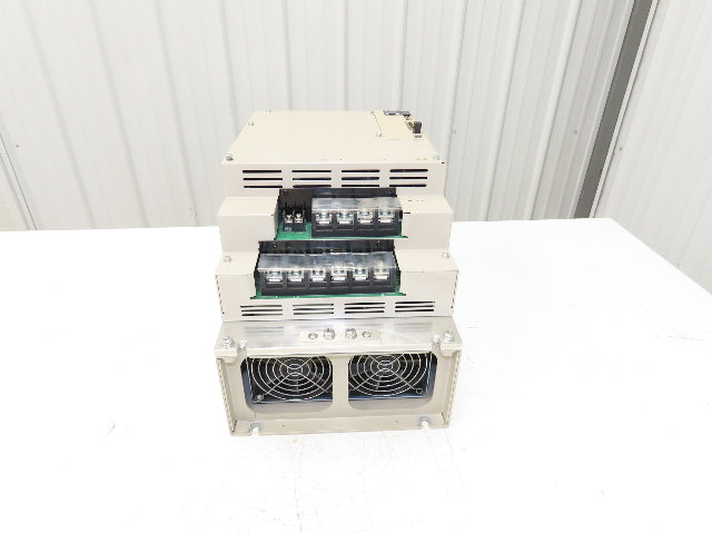 Yaskawa SGDV-370D01A SERVOPACK AC Drive 15kW 0-480V 0-300Hz 3Ph Out 380-480V In