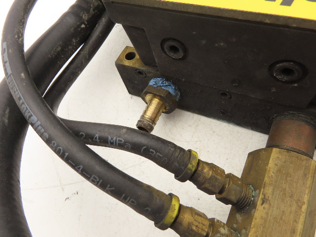 Rocon DPM-12GM-6-P1A-FP13-F-V1-VIT7 Delta Point Water Flow Monitor Manifold