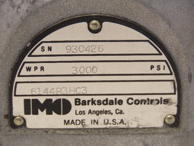 IMO Barksdale 6144R3HC3 Directional Control Valve High Pressure Side Porting