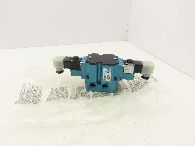 MAC 6542B-241-PM-610JC Pneumatic Valve 3 Pos 4-Way Open Center 1/2" NPT Base