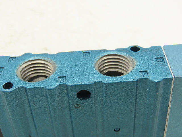MAC 52A-31-BOA-DM-DFBJ-1KJ Pneumatic Air Valve 1/4" NPT 3/2-Way NO 24V 120 PSI