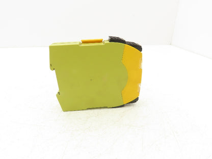 Pilz 751134 Safety Relay PN0Z S4 C  Series 48-240 VAC/DC 3N/O 1N/C