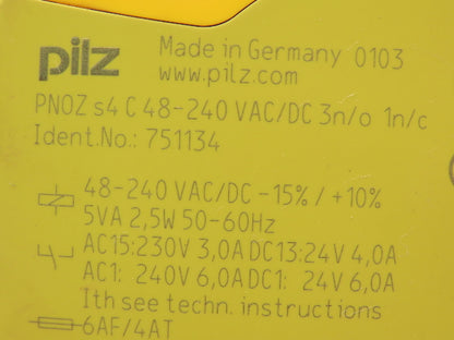 Pilz 751134 Safety Relay PN0Z S4 C  Series 48-240 VAC/DC 3N/O 1N/C