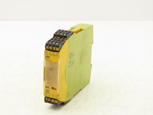 Pilz 751134 Safety Relay PN0Z S4 C  Series 48-240 VAC/DC 3N/O 1N/C