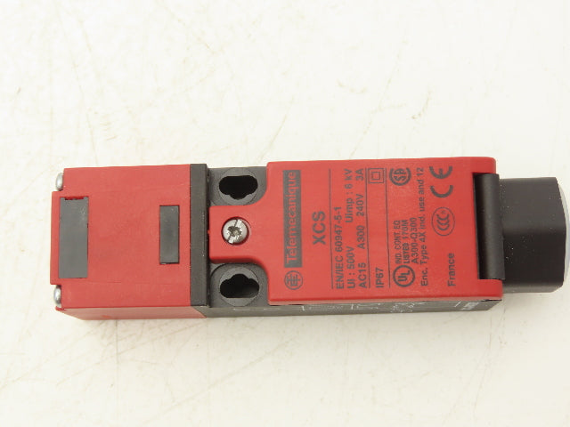 Telemecanique XCSPA793 Safety Limit /Guard Switch 1NC +1NC Slow Break Lot of 3