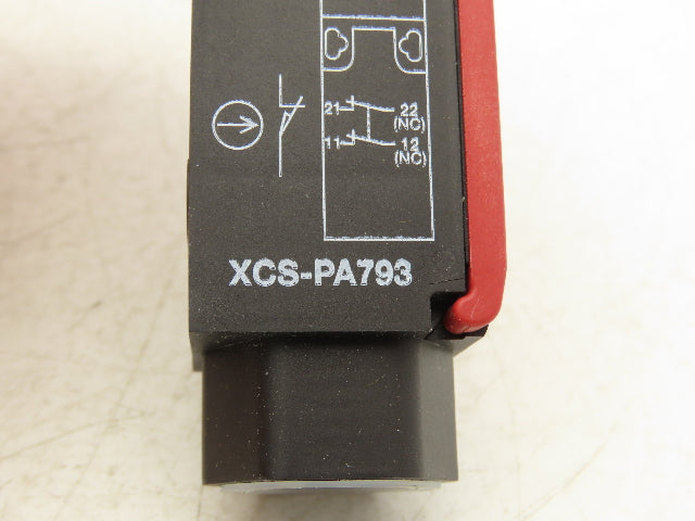Telemecanique XCSPA793 Safety Limit /Guard Switch 1NC +1NC Slow Break Lot of 3