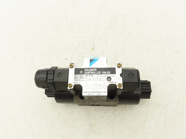 Daikin LS-G02-2CA-20-EN Hydraulic Directional Control Solenoid Valve 100/110V