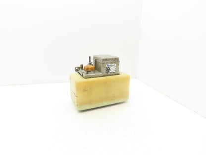 Showa YMB3-5 Automatic Oil Lubricator Pump 4-Liter Tank 110V 5-Min Cycle