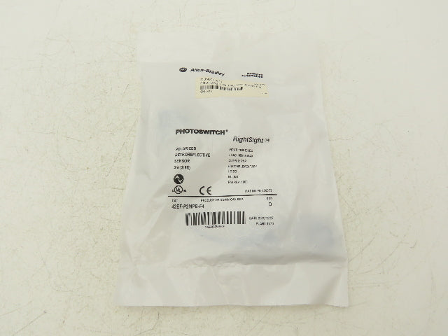 A-B 42EF-P2MPB-F4 RightSight Polarized Retroreflective Photoelectric Sensor