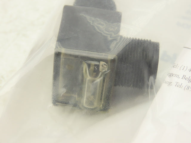 A-B 42EF-P2MPB-F4 RightSight Polarized Retroreflective Photoelectric Sensor