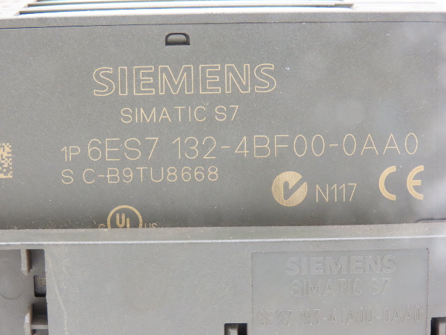 Siemens 6ES7132-4BF00-0AA0 SIMATIC 8PT Digital Output W/Terminal 24VDC Lot Of 10