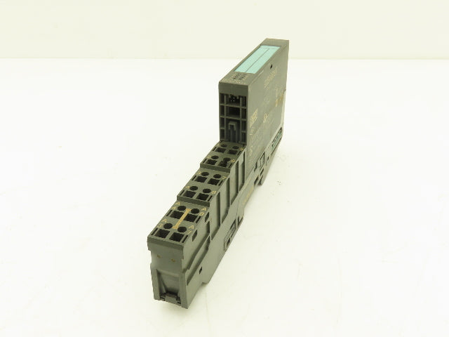 Siemens 6ES7132-4BF00-0AA0 SIMATIC 8PT Digital Output W/Terminal 24VDC Lot Of 10