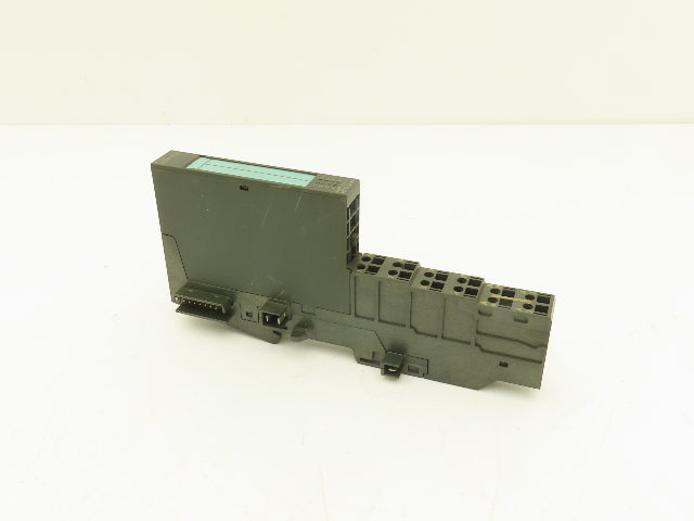 Siemens 6ES7132-4BF00-0AA0 SIMATIC 8PT Digital Output W/Terminal 24VDC Lot Of 10