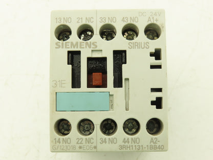 Siemens 3RH1131-1BB40 Contactor Relay 24V Coil 600V 3 NO 1 NC Lot of 8