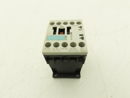 Siemens 3RH1131-1BB40 Contactor Relay 24V Coil 600V 3 NO 1 NC Lot of 8