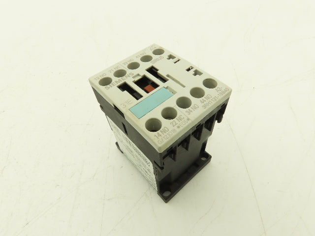 Siemens 3RH1131-1BB40 Contactor Relay 24V Coil 600V 3 NO 1 NC Lot of 8