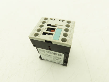 Siemens 3RH1131-1BB40 Contactor Relay 24V Coil 600V 3 NO 1 NC Lot of 8