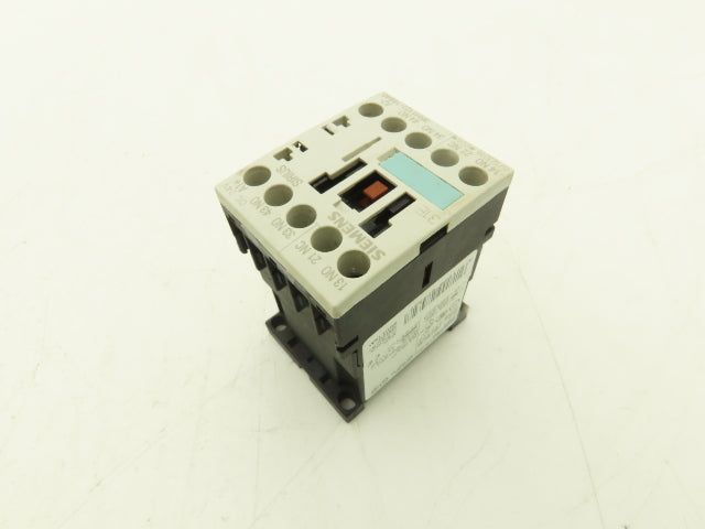 Siemens 3RH1131-1BB40 Contactor Relay 24V Coil 600V 3 NO 1 NC Lot of 8
