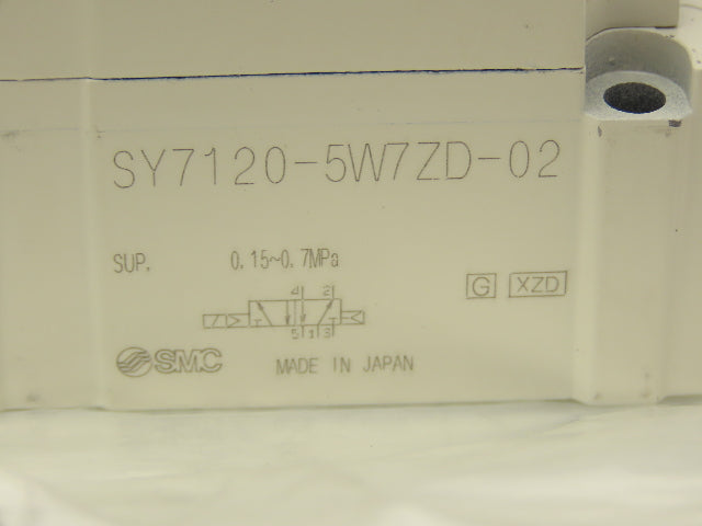 SMC SY7120-5W7ZD-02 Solenoid Valve 1/4" Ports 24V with Cables Lot of 2