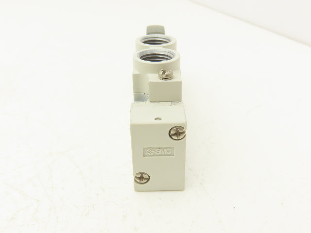 SMC SY7120-5W7ZD-02 Solenoid Valve 1/4" Ports 24V with Cables Lot of 2