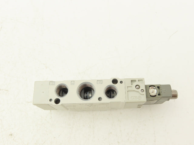 SMC SY7120-5W7ZD-02 Solenoid Valve 1/4" Ports 24V with Cables Lot of 2
