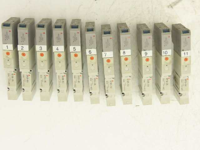 SMC SV1100-5FU Pneumatic Air Valve SV1000 Series 5-Port 2-Position 24V Lot of 11