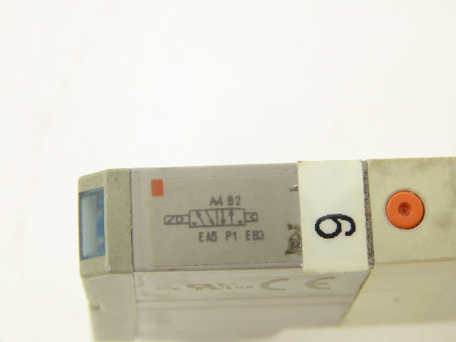 SMC SV1100-5FU Pneumatic Air Valve SV1000 Series 5-Port 2-Position 24V Lot of 11