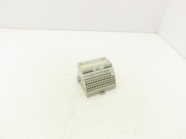Allen Bradley 1794-DE-4 Flex I/O 16 Point Digital Output Module Ser B 24 VDC