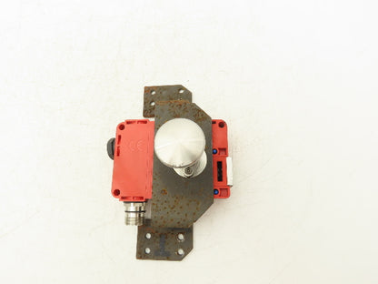Allen Bradley TLS1-GD2 Guard Master Interlock Locking Guard Switch 24V AC/DC