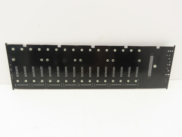 OPTO 22 SNAP-PAC-RCK16 Mounting Rack 16-Module I/O & Will Mount 1 Brain