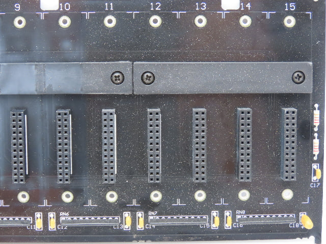 OPTO 22 SNAP-PAC-RCK16 Mounting Rack 16-Module I/O & Will Mount 1 Brain